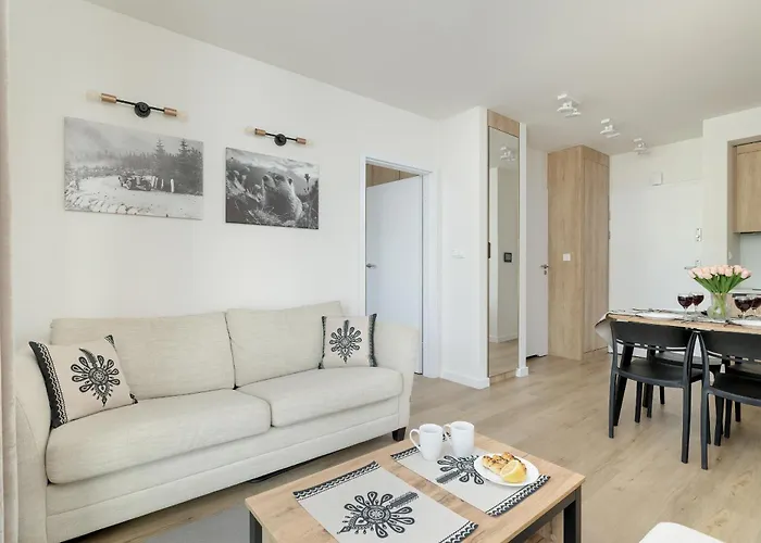 Luksusowy Z Parkingiem I Spa W m By Renters Prestige